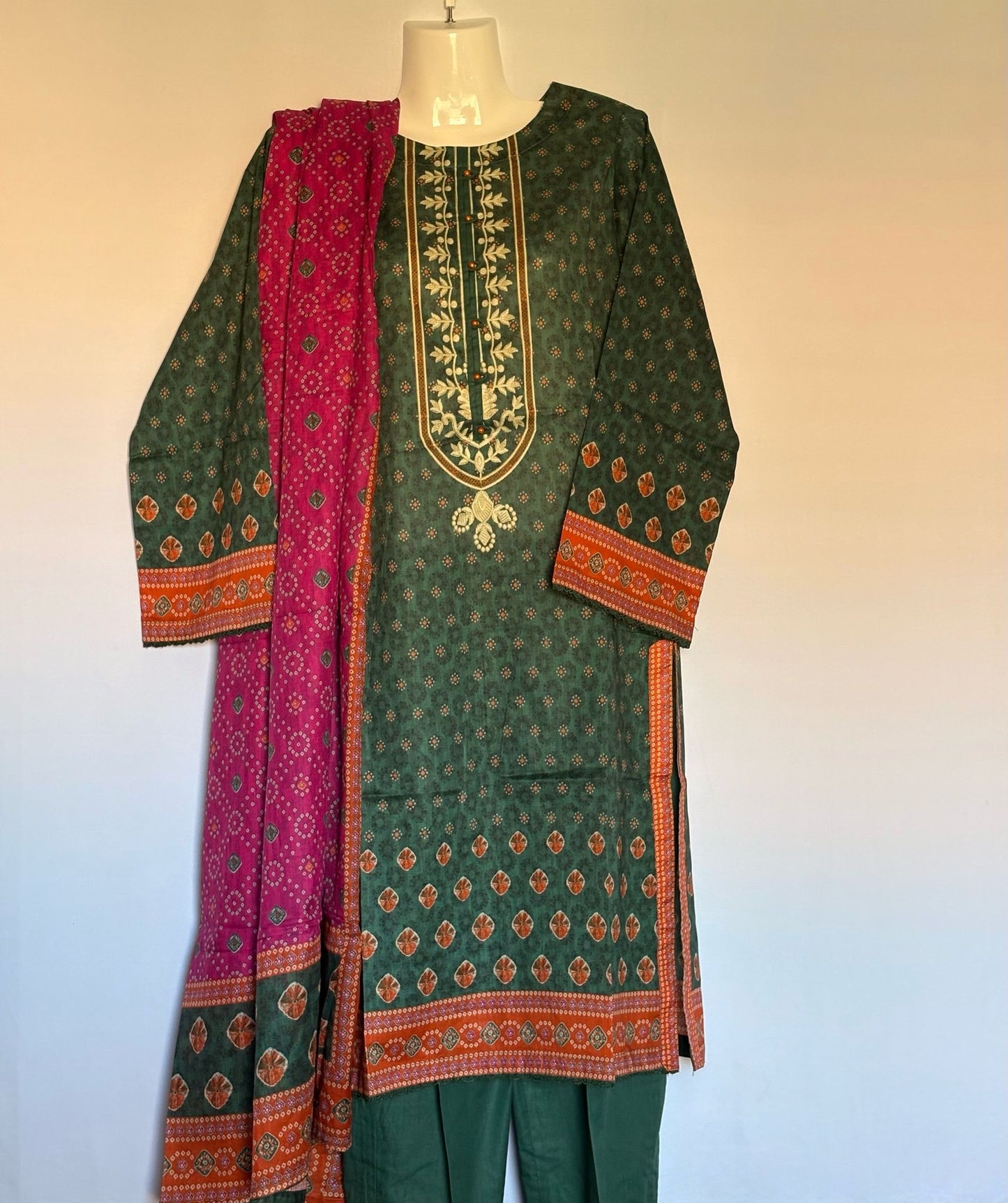 Premium cotton printed lawn stitched (Green)