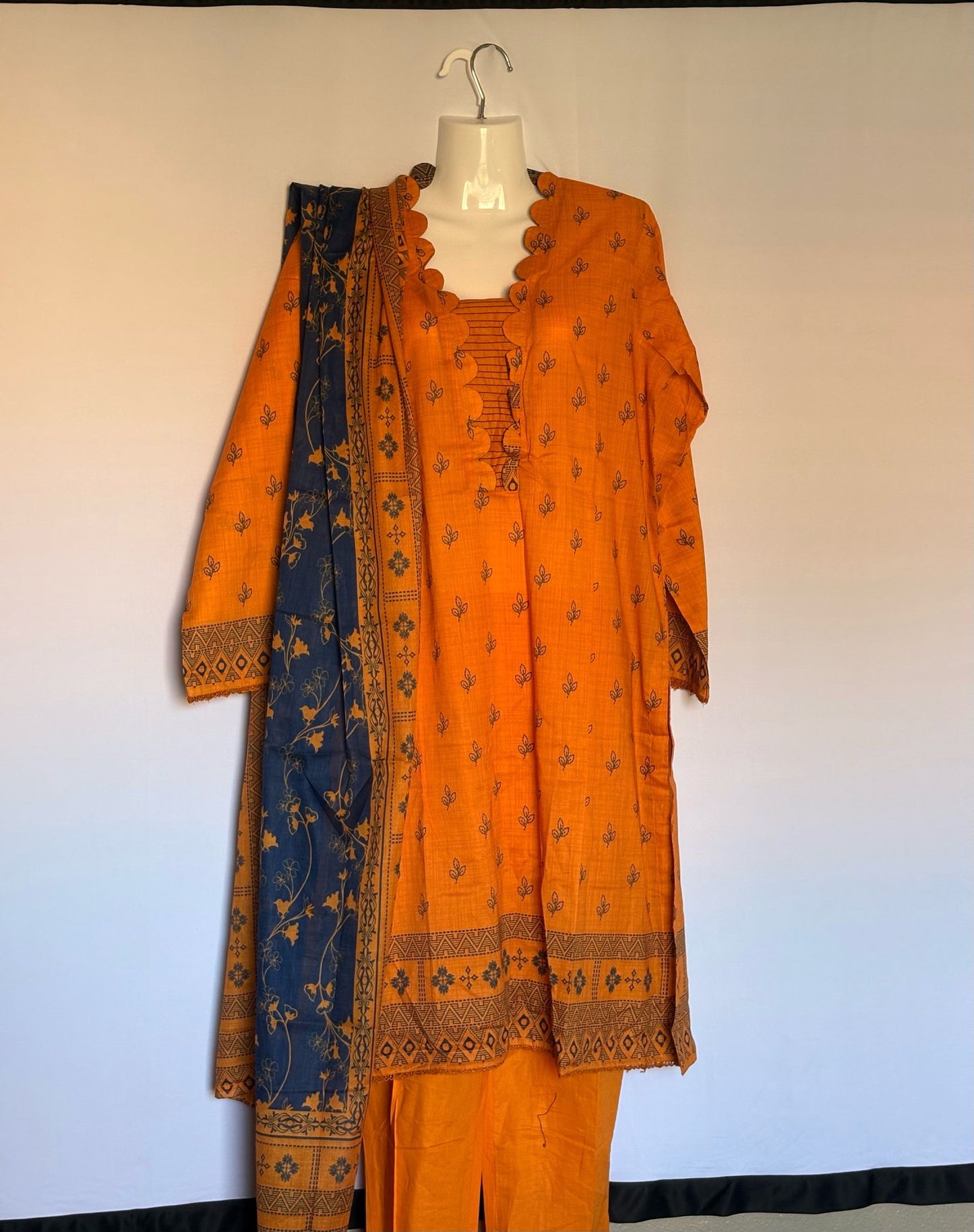 Premium cotton printed lawn stitched (orange)